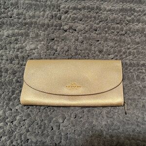 Coach rose gold wallet